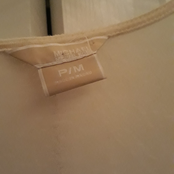Michael Kors cream top size medium petite - Picture 4 of 4